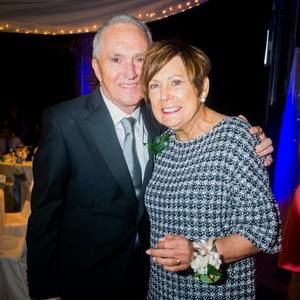 Meet your Posher, Earl